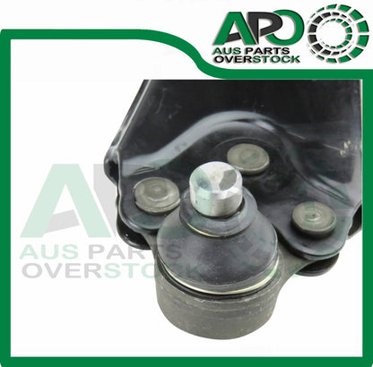Front Lower Left & Right Control Arms & Ball Joints For FORD Fiesta WP WQ 2004-2008