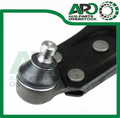 Front Lower Left & Right Control Arms With Ball Joints FOR FORD Focus LR 2002-2005