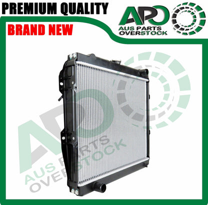 Radiator For Toyota Hilux RN85 YN85 4Cyl Petrol Manual 1983-1997 425mm